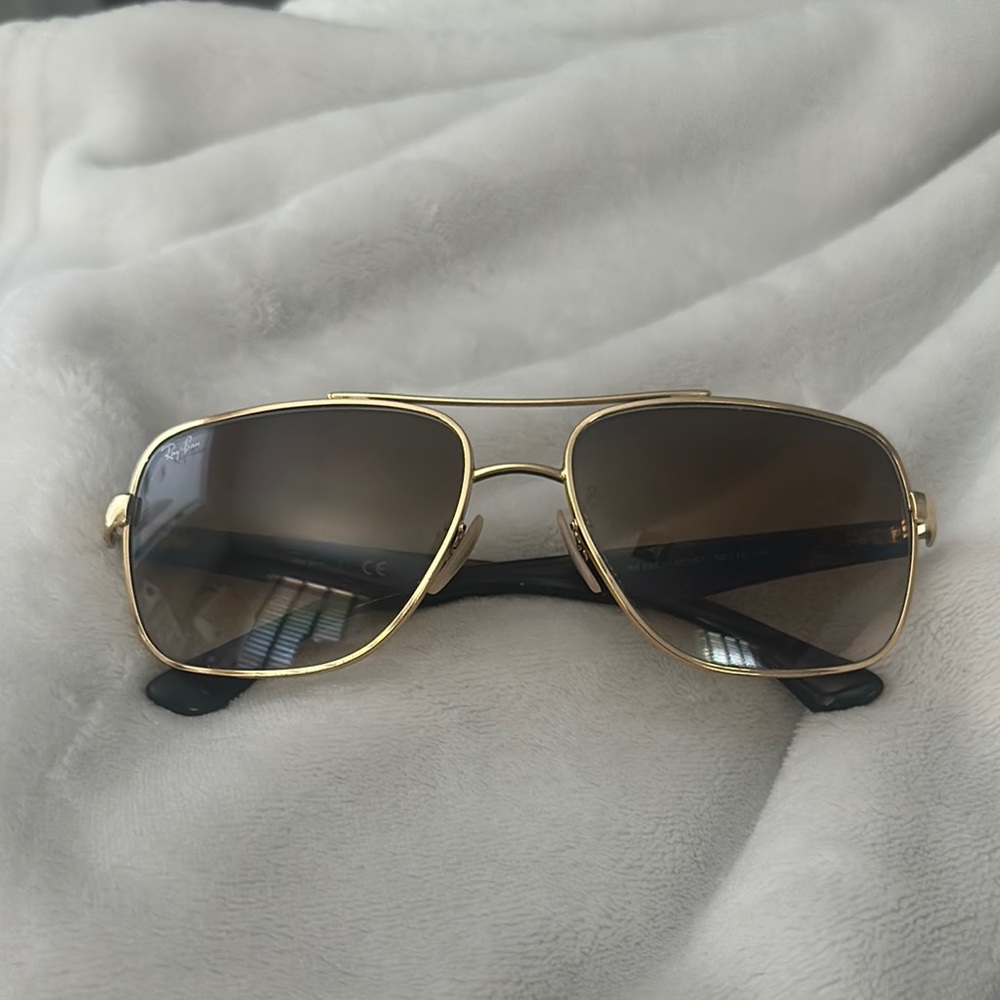 Ray-Ban Classic Brown Wide Aviator Sunglassses